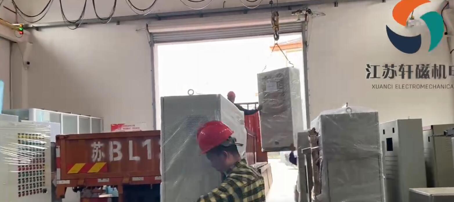 5.10日发货水泵柜36台